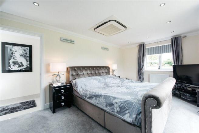 Bungalow Bedroom