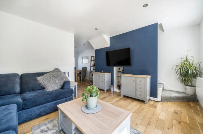 1294213-5-68271e6...