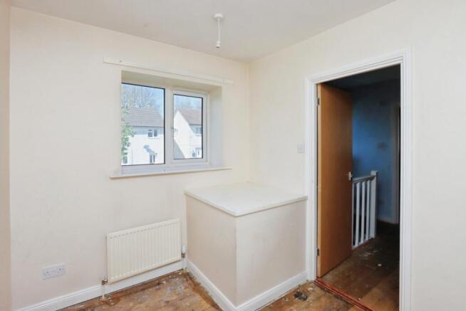 3 bed Semi-Detached for sale Image 10