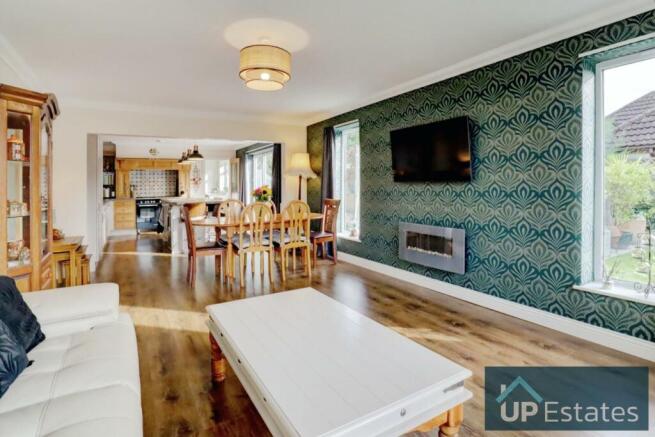 Living Kitchen Diner