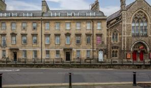 Flat 3, 1, Fountain Buildings, City Centre, Bath BA1 5DU