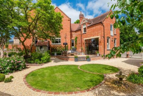 Brook Lane, Charlton, WR10
