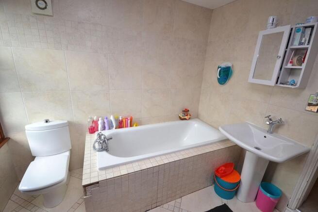En-Suite Bathroom