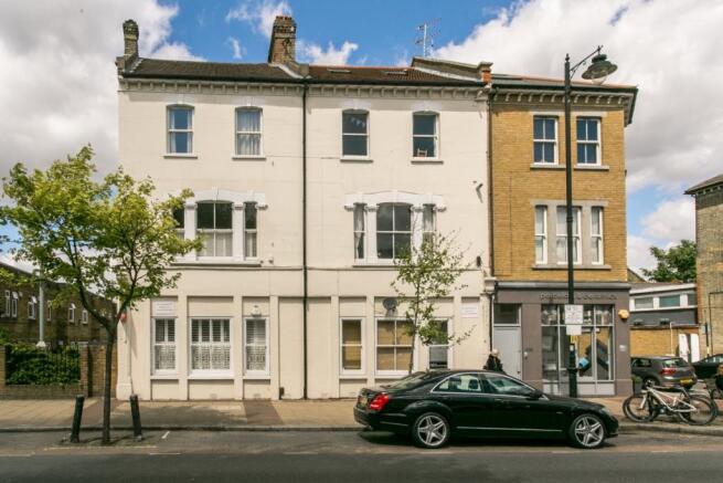7-St-Johns-Court-11
