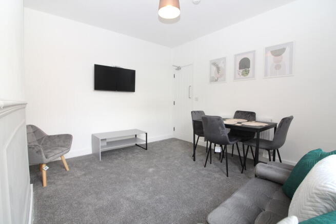 1 bed House to rent Image 7