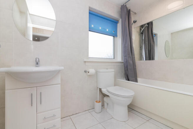 2a cross road Paisley-30