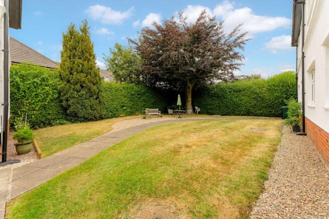 Knowsley Road, Chester, CH2 photo 4