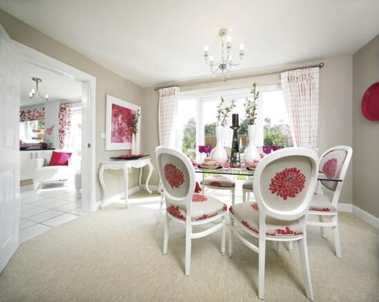 Chelworth dining