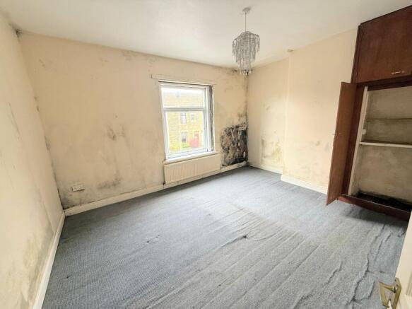 2 bed Terraced for sale Image 11