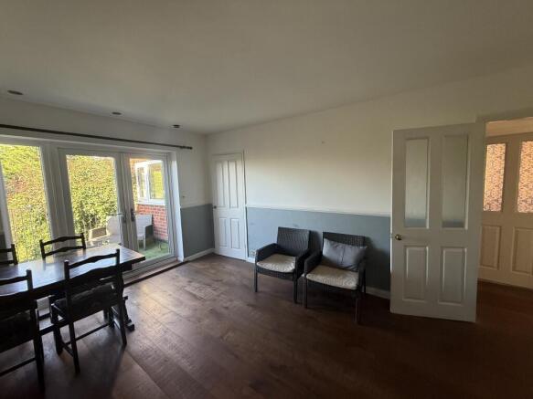 3 bed Bungalow for sale Image 7