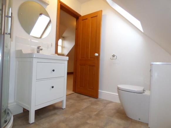 en-suite B1 (1)