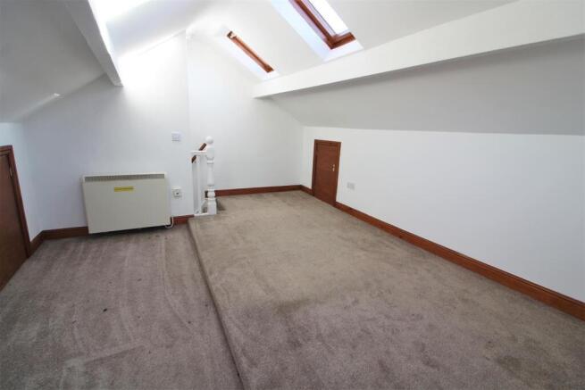 1 bed Apartment to rent Image 6