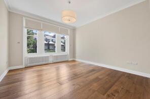 58a, Ridgmount Gardens, London WC1E 7AU
