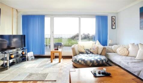 Kingsway, Selsey, Chichester, West Sussex, PO20