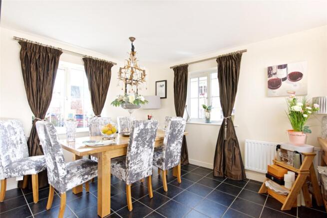 Kitchen/Dining