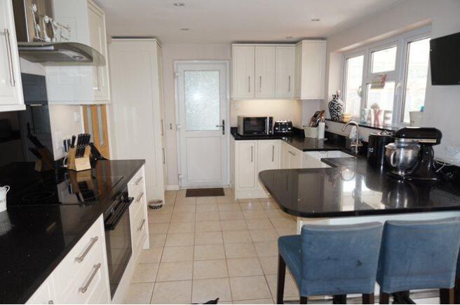 Kitchen / Diner
