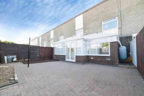 Stroud Crescent West, Bransholme, Hull