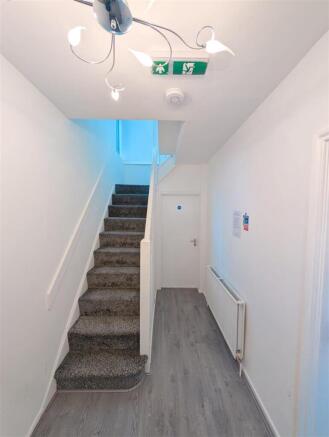 Entrance Landing.jpeg