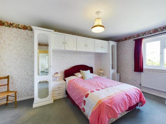 Bedroom two.jpg