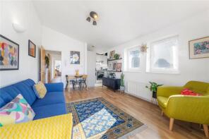 Flat 3, 56, Hichisson Road, London SE15 3AL