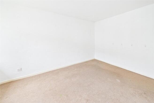 3 bed Semi-Detached for sale Image 11