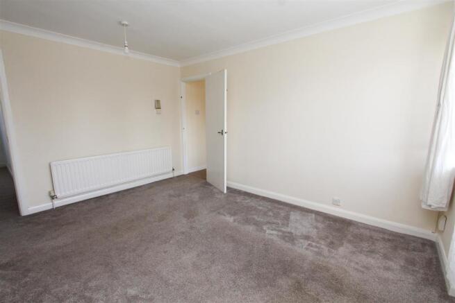 LIVING ROOM 2.jpg
