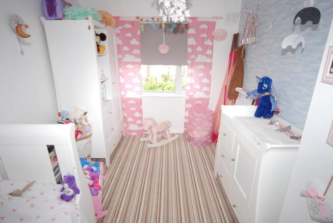 BEDROOM 2