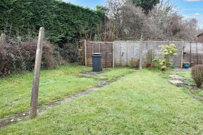 36 Broadfield, West Hoathly RH19 4QR