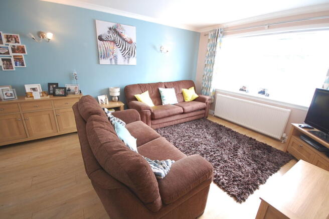Lounge 1