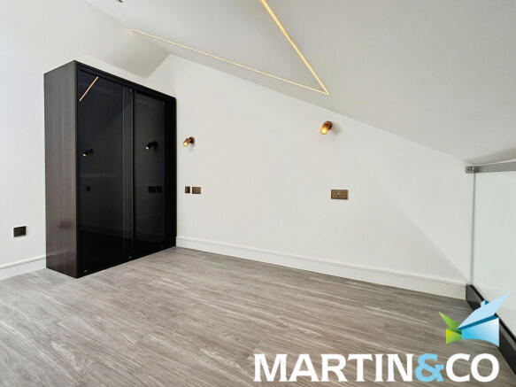 1 bed Apartment to rent Image 9