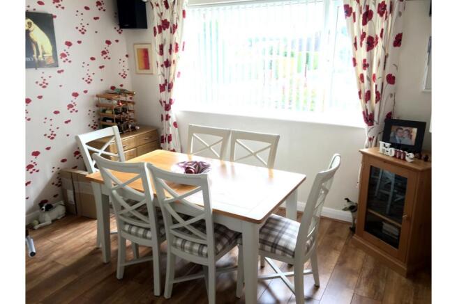 Dining Room/Bedroom