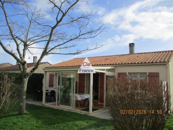 Photo 1