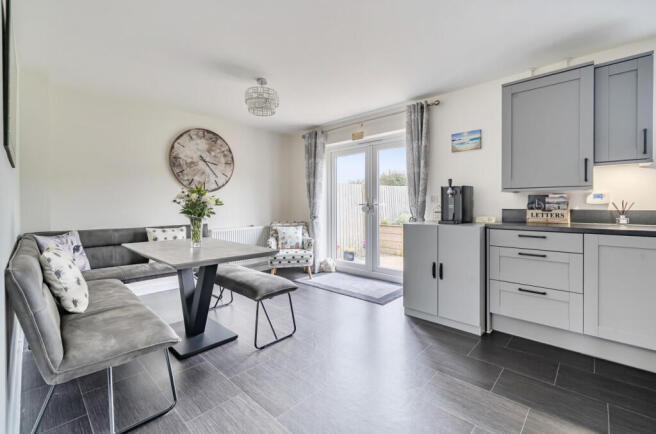 1369575-17-68efca...