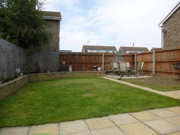 Garden 1.JPG