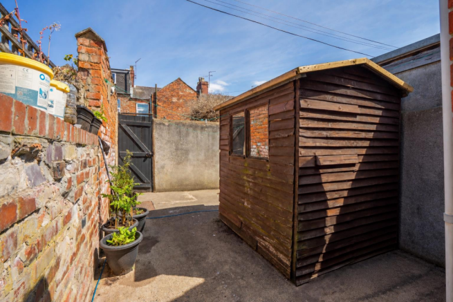 2 bed Terraced for sale Image 12