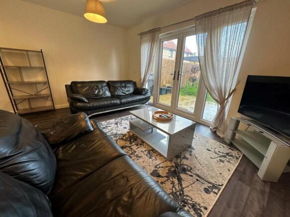 Lounge 1