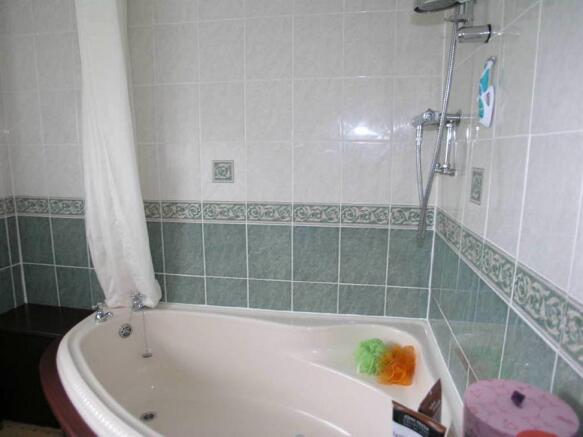 Photo 10