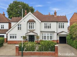 20, Hall Lane, Upminster RM14 1AF