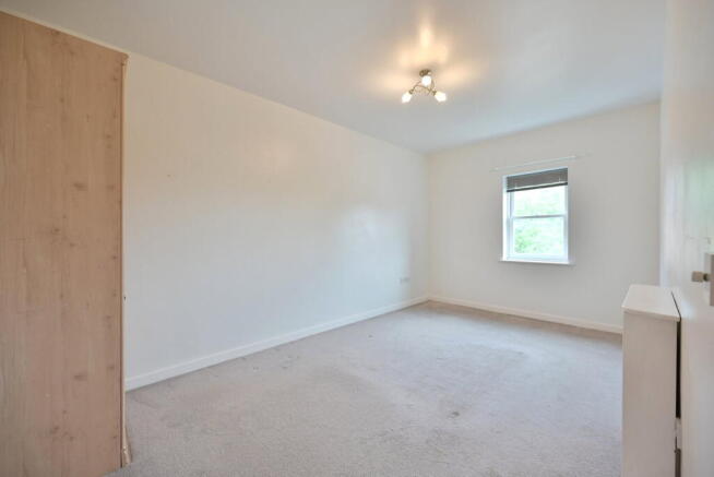 1 bed Flat for sale Image 11