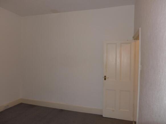 2 bed House to rent Image 9