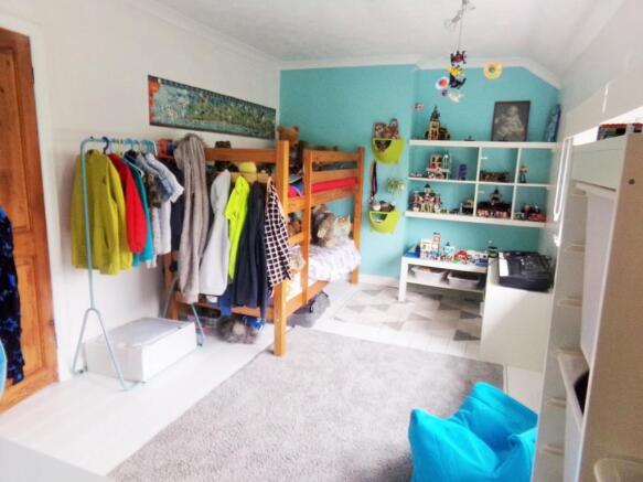 Photo 13