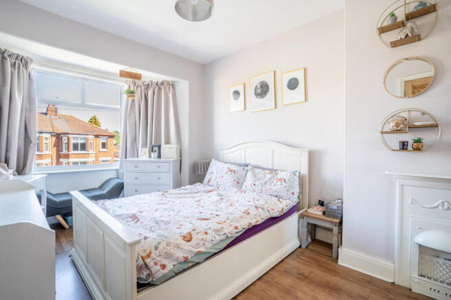 3 bed Semi-Detached for sale Image 8