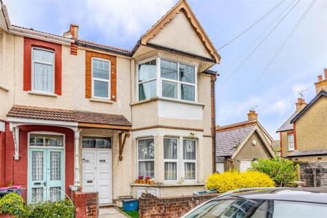 RAMUZ DRIVE, Westcliff-On-Sea