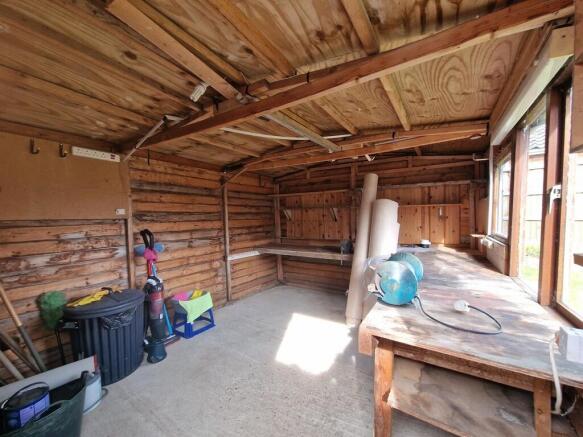 Photo 16