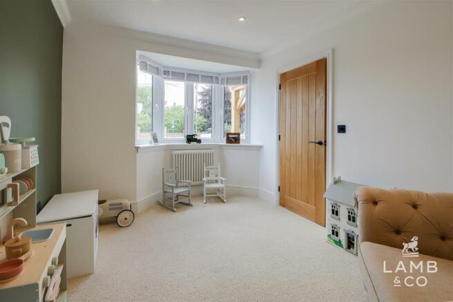 BEDROOM/RECEPTION