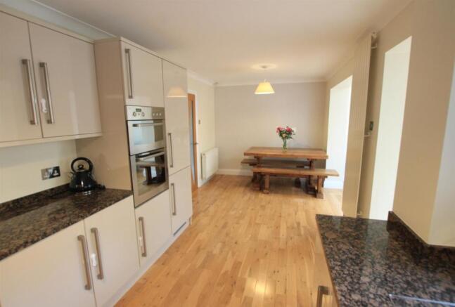 Dining Kitchen