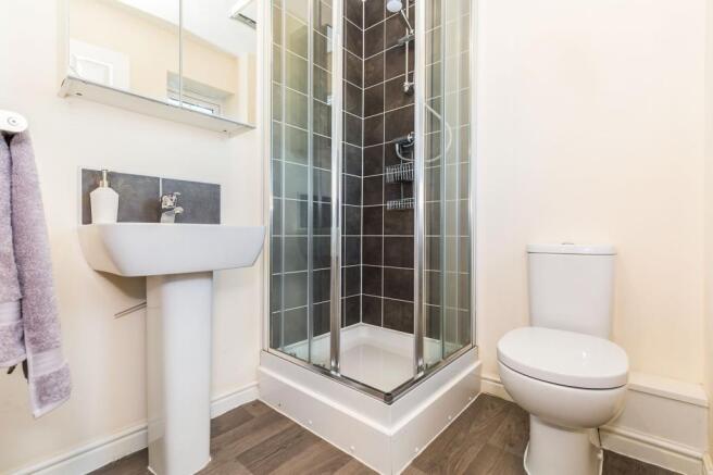 Master En-Suite