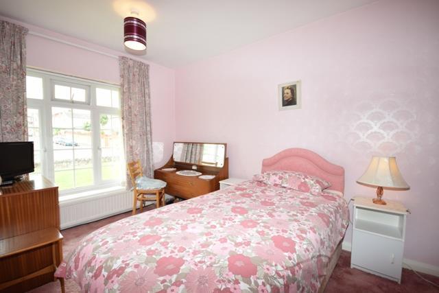 BEDROOM 1.JPG