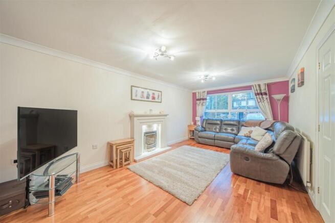 18 Poplar Grove, Ryton On Dunsmore (20).jpg