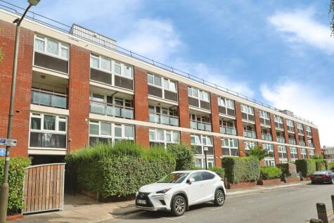 Searles Close, Battersea, London, SW11